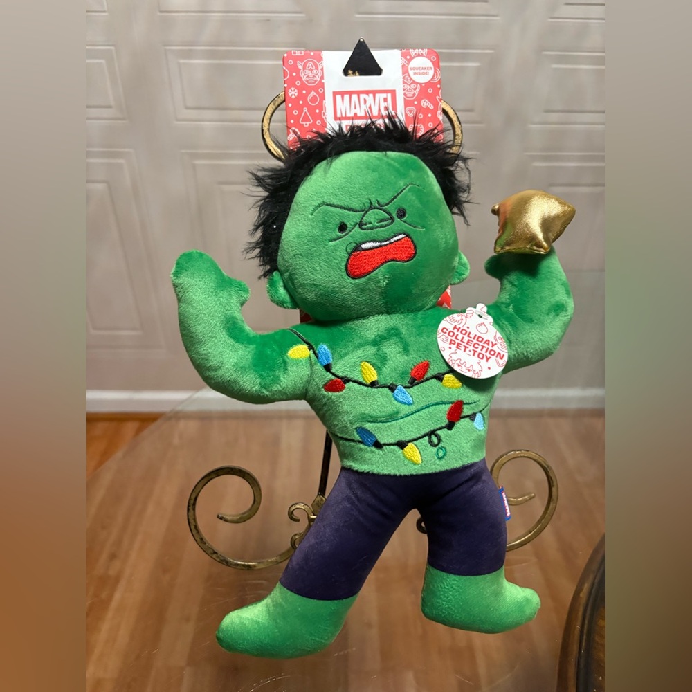 Hulk Christmas Marvel Plush Toy,  Comic Images 12.5”  Dog Toy Clinker & Squeaker